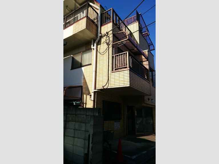 イーグルハイツ 外観