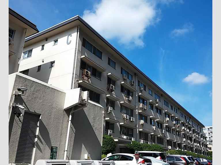 つつじヶ丘ハイムC棟 外観