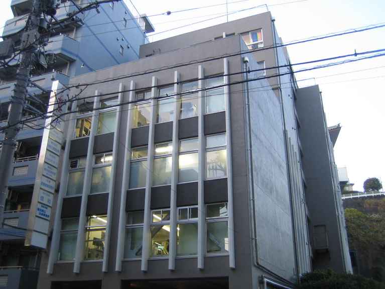 ハイツ横浜 外観