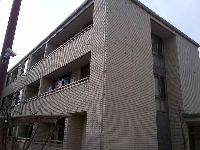 ツインテラス春日2 外観