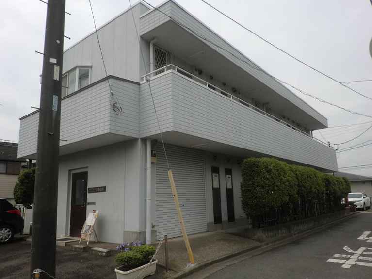 サンハイム牧田 外観
