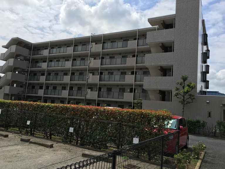 ルミナス藤 外観