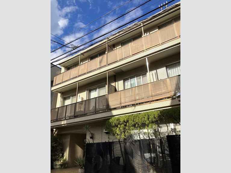 塩山ホームズ 外観