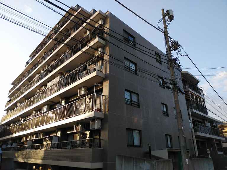 マートルコート三郷早稲田 外観