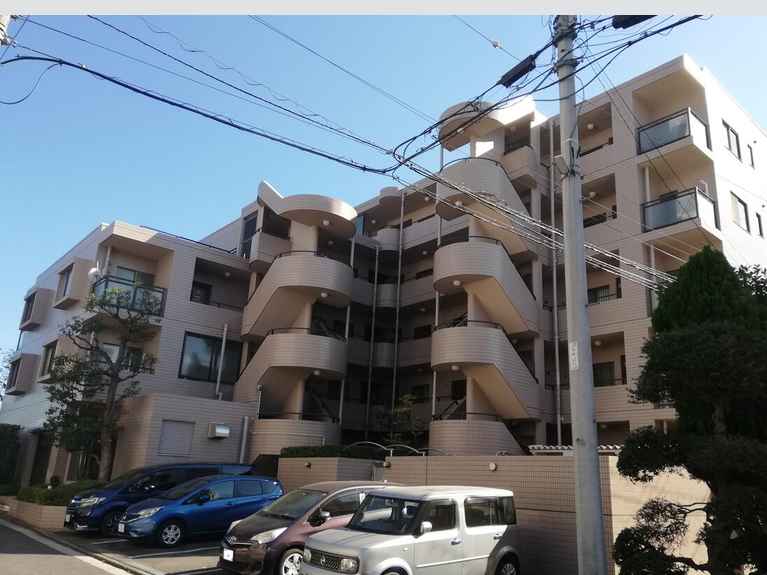 横浜鶴見ガーデンハウス 外観