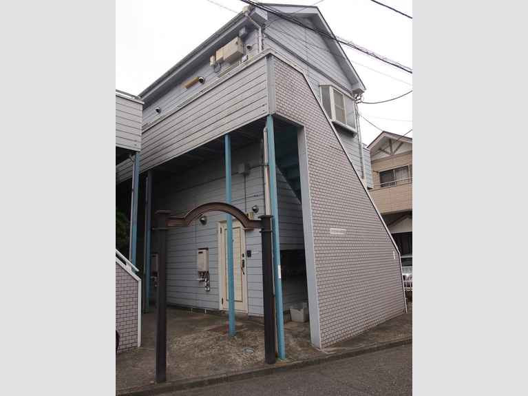 サクセスMG金沢文庫A棟 外観