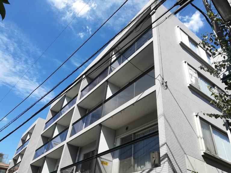 太子堂イースト 外観