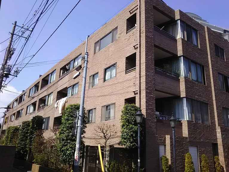 クレッセント新宿柏木 外観