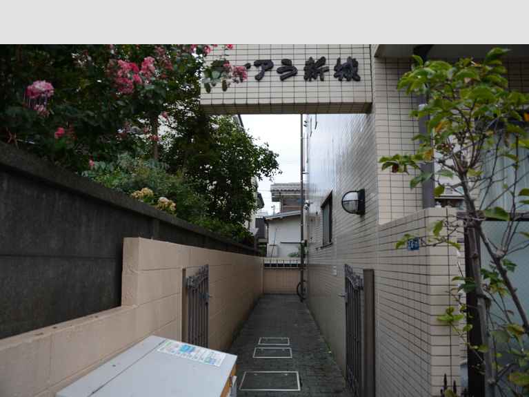 ティアラ新城 外観