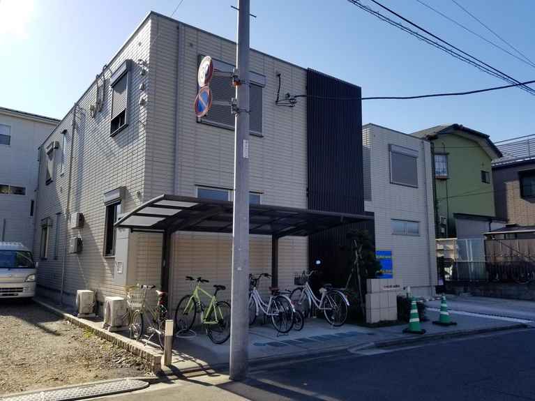 シャンポール青木 外観