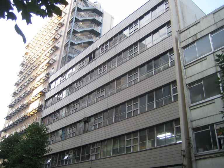 信和ビル 外観