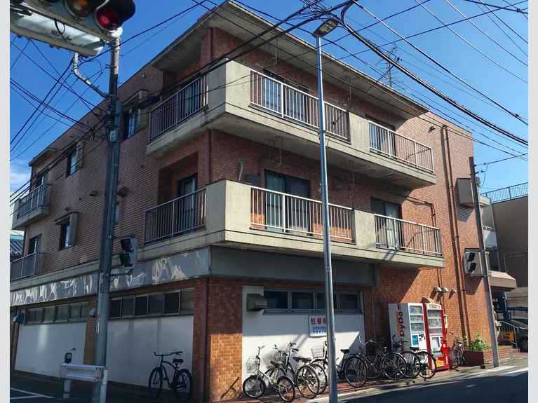 シゲタ日枝神社前 外観