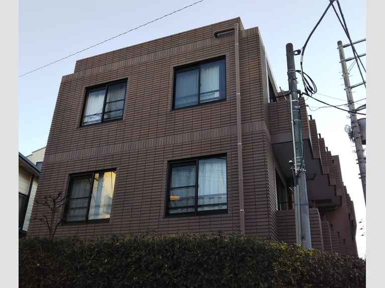 ラ・ファミーユ弐番館 外観