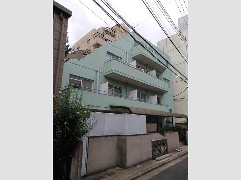 コート三軒茶屋 外観