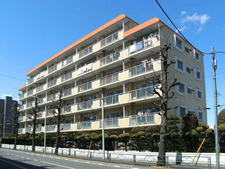 上鷺ロイヤルハイツ 外観