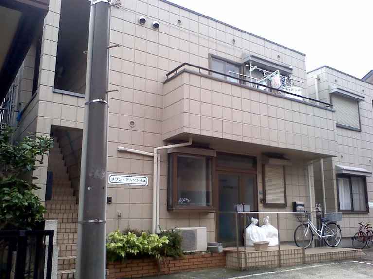 メゾン・アンソレイユ 外観