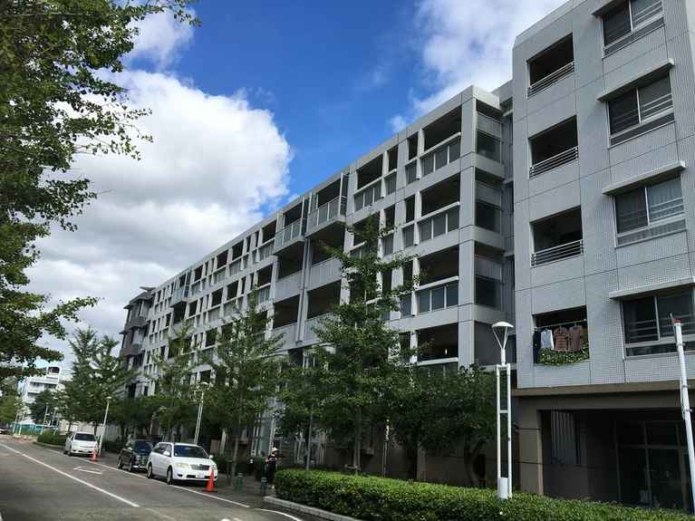 パティオス14番街 外観