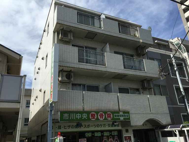 市川ビラ 外観