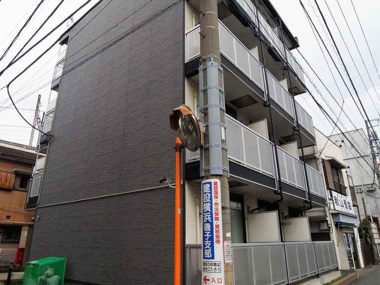 レオパレスMANABE 外観