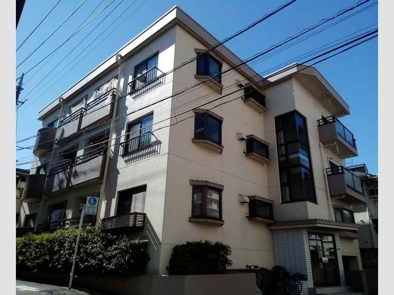クイーンヒルヨシムラ 外観