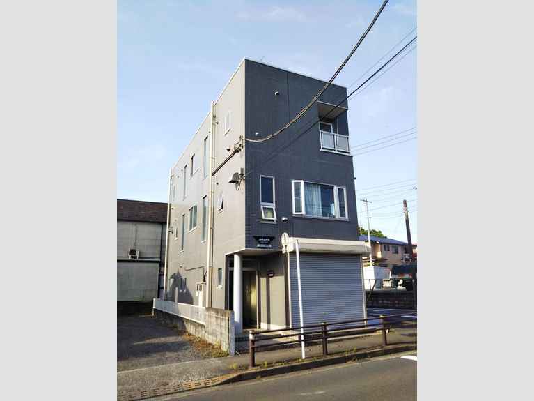 メイプル唐木田 外観