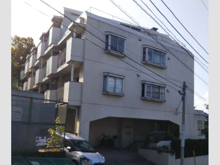 東寺尾中台ハイツ 外観