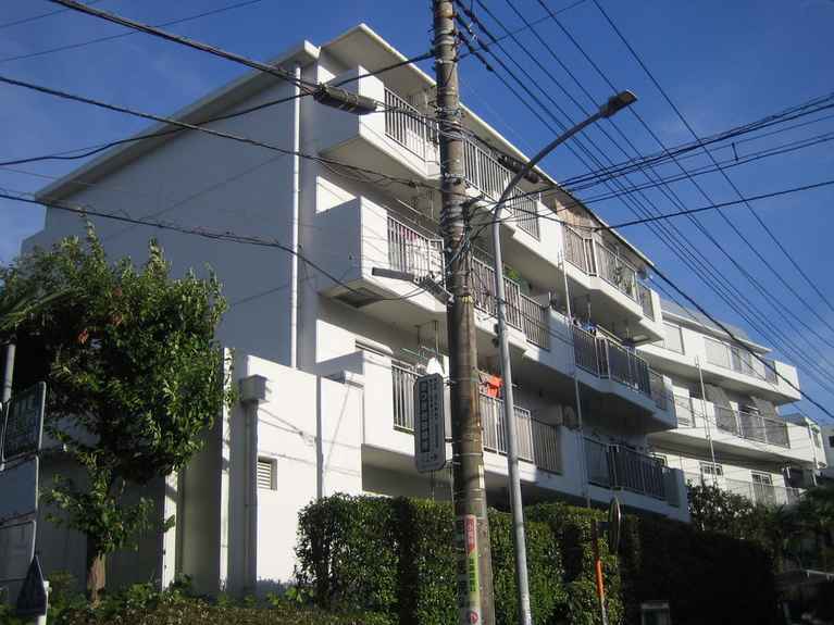 ソフトタウン上大岡 外観