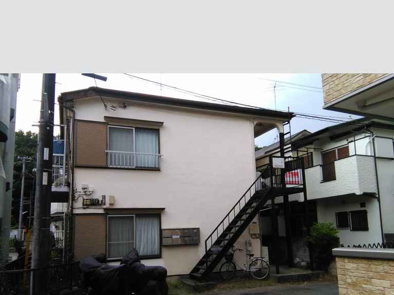 イーストハイツ 外観