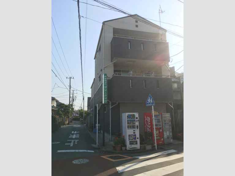 パイン・グローブ 外観