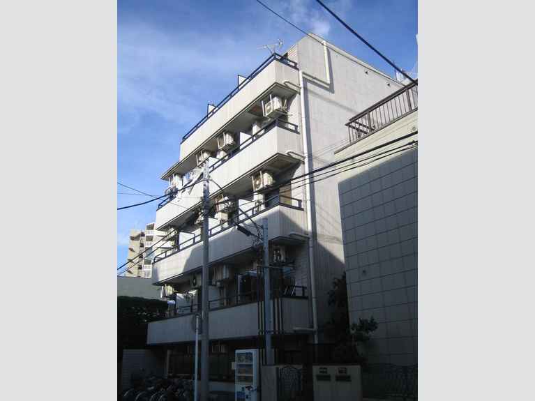 セイントパレス鶴見市場 外観