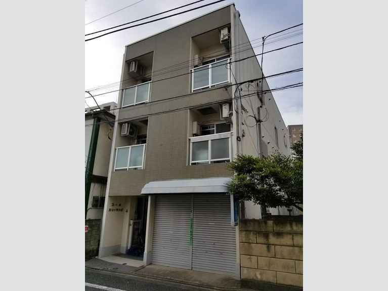 コーポスリーサンズ 外観