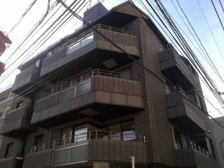 コスモリヴェール本郷 外観