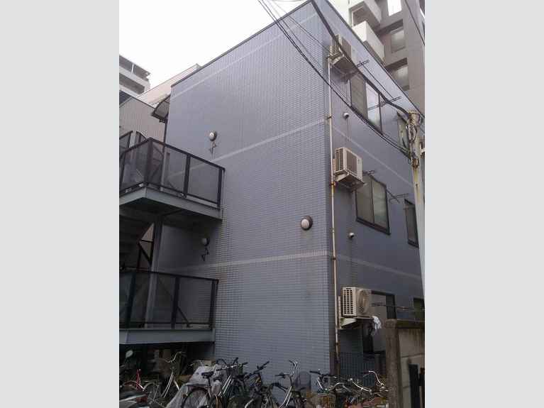 AMコート 外観