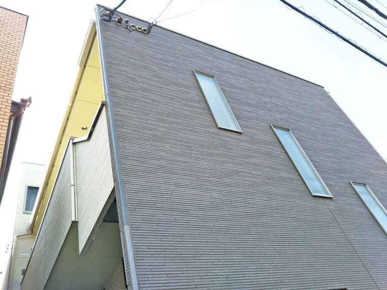 CREW HOUSE 外観