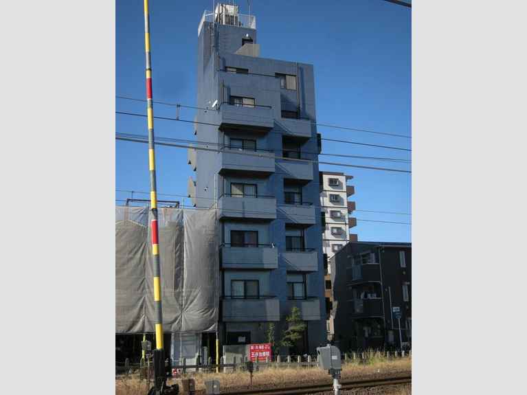 アレックス五井 外観