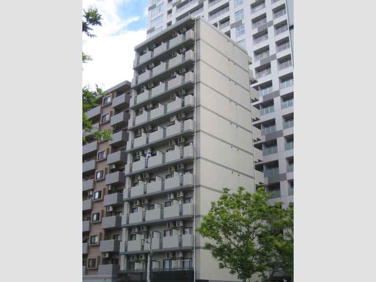 グリフィン川崎・西口 外観