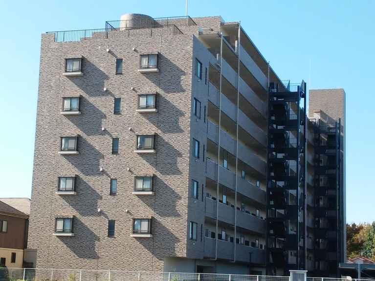 ハイホーム立川 外観