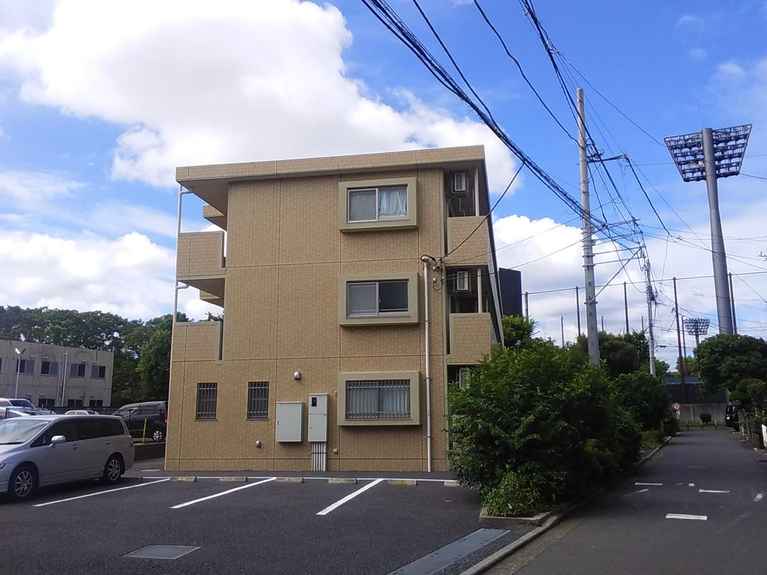 フェリース II 外観