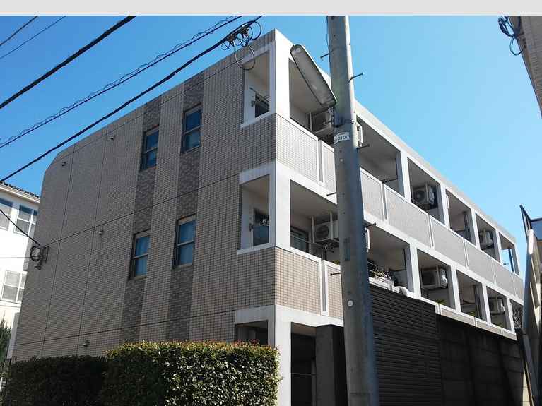 オラソス 外観