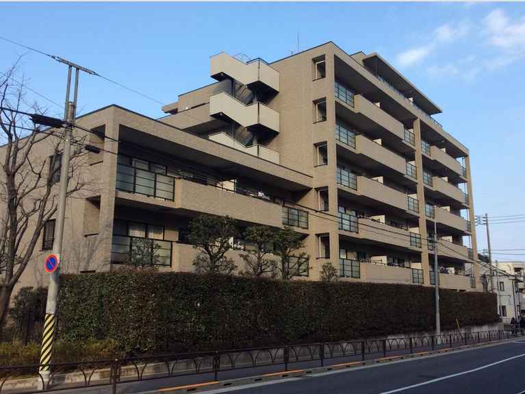 RUSSE学芸大学 外観