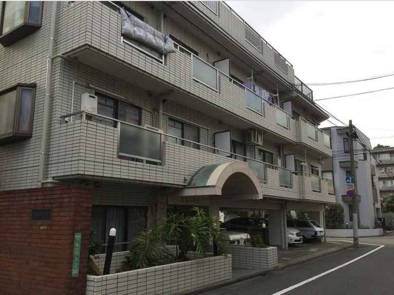 ミキハウス 外観
