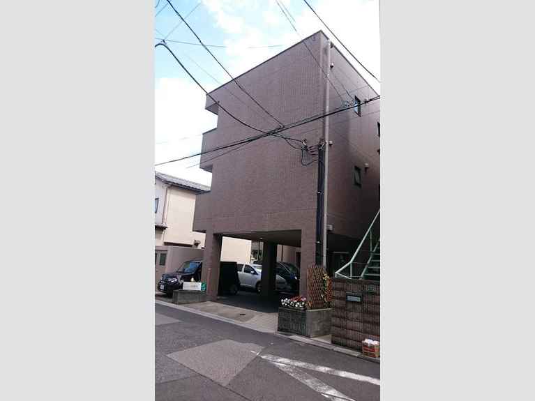リヴェール西青木 外観