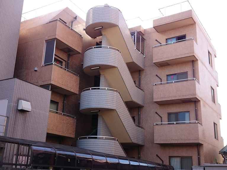 プラザ竹留 外観