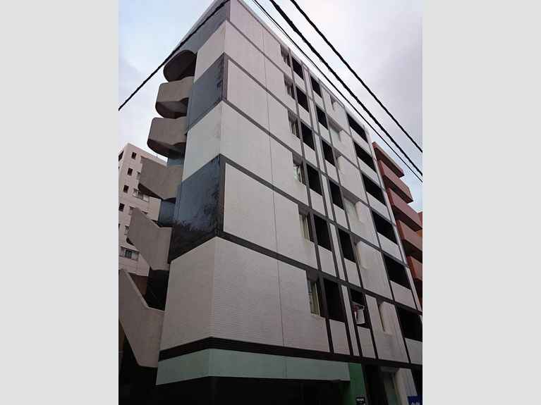 エルフラット新富町 外観