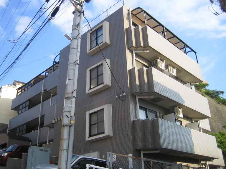 スカイコート横浜弘明寺 外観