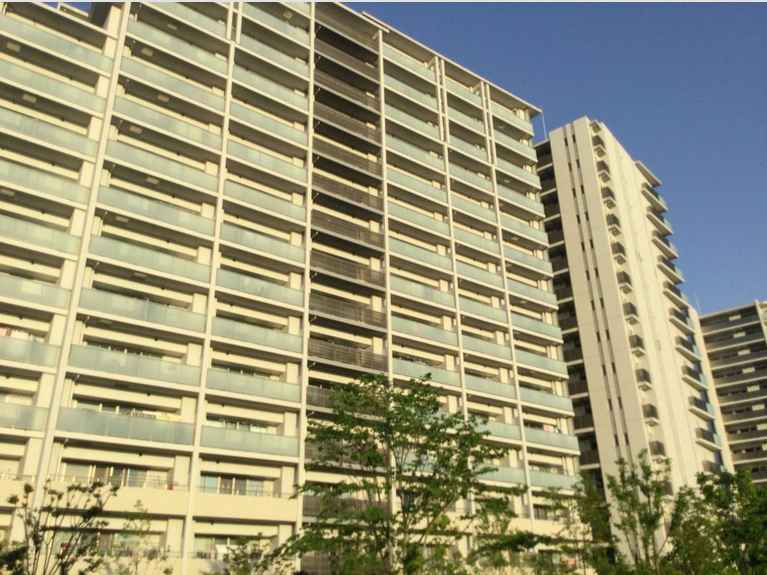 ドレッセ二子新地 外観