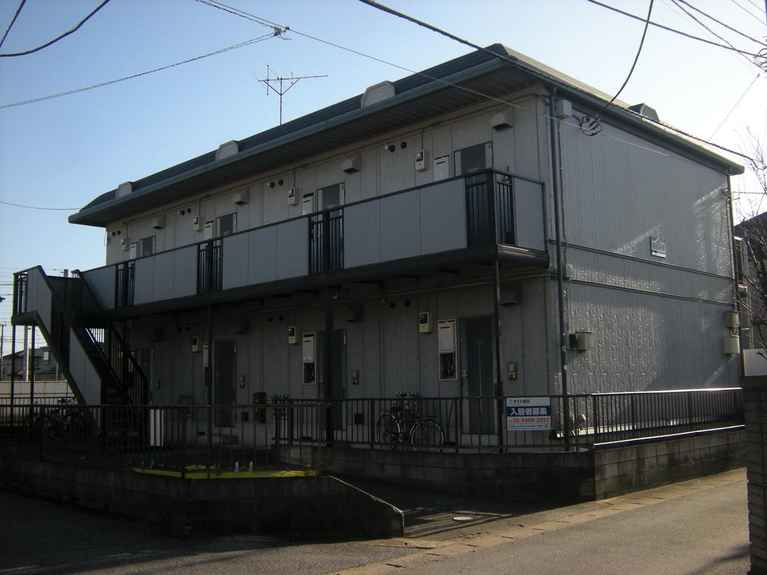 キャンパス友 外観