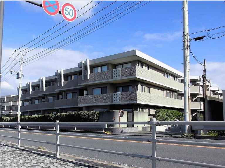 グランコピエ鎌倉由比ガ浜 外観