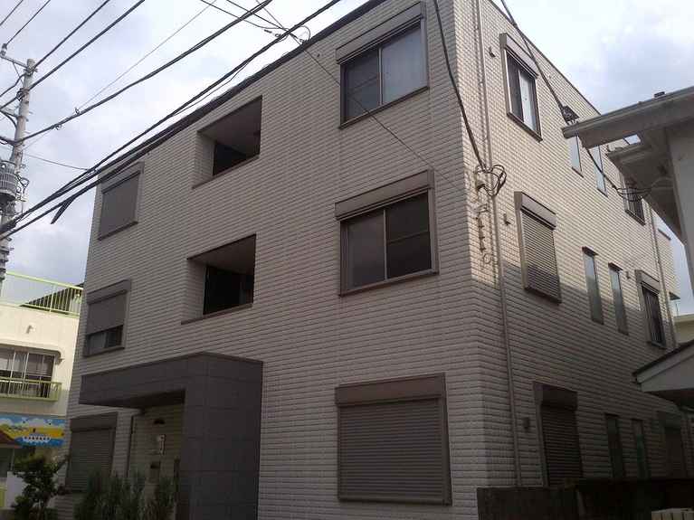 エムズ 外観