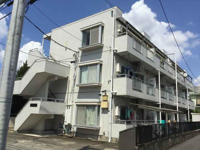パールハイツ 外観